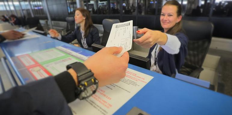 Летище София пуска повече гишета за чекиране на багаж